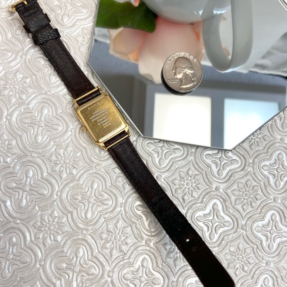 Vintage 1991 Accutron Swiss Made Gold Plated Tank Style Ladies Dress Watch - Picture 10 of 16